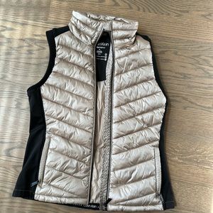 ❄️3 for $20 ❄️ Calvin Kline Performance vest